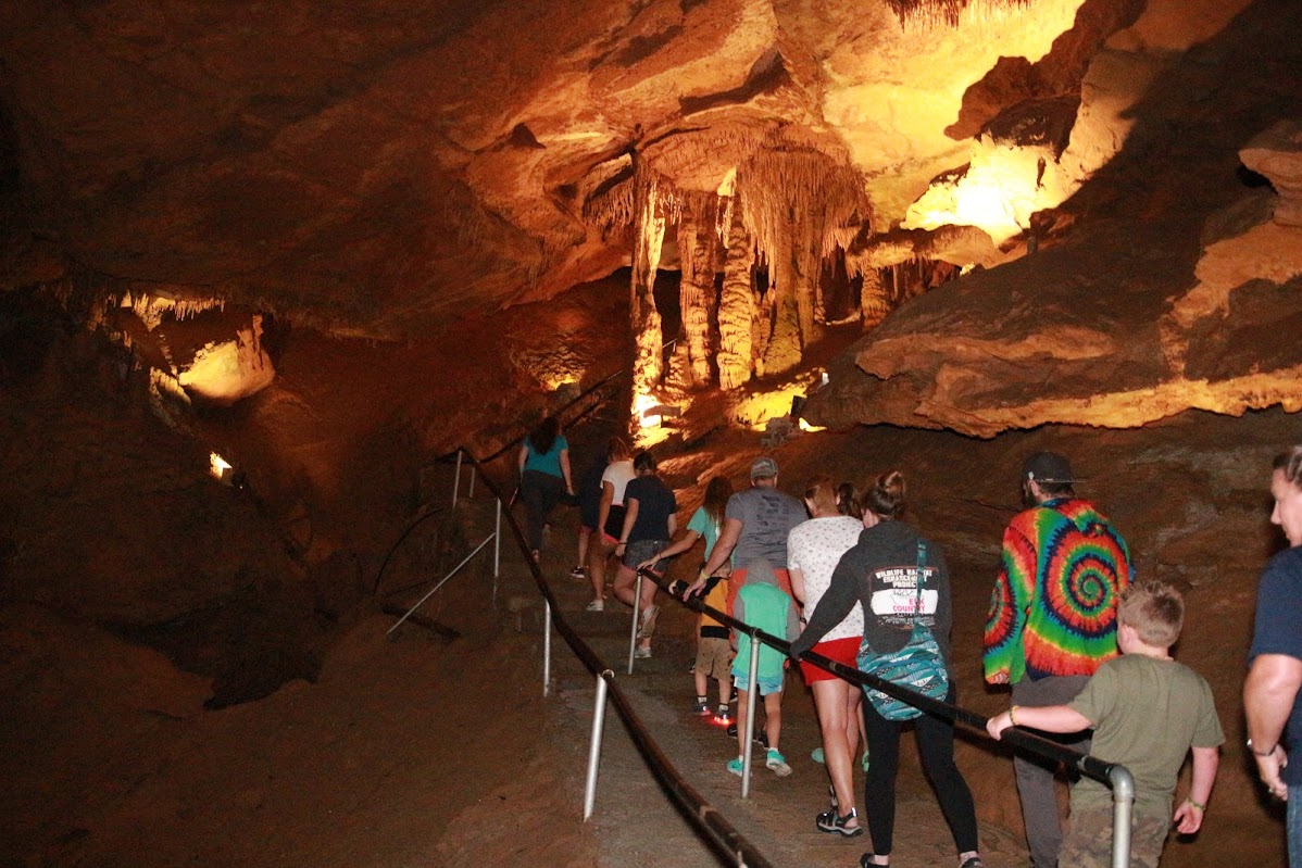 Tuckaleechee Caverns